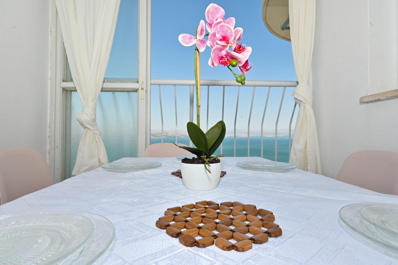 طبريا Lakeview Apartment المظهر الخارجي الصورة