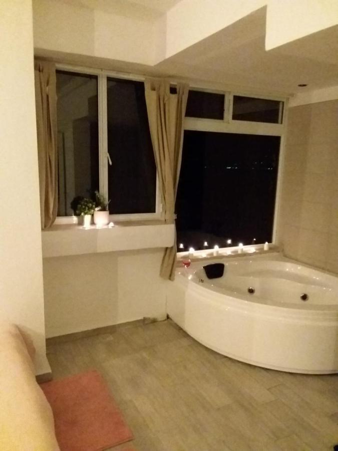 طبريا Lakeview Apartment المظهر الخارجي الصورة
